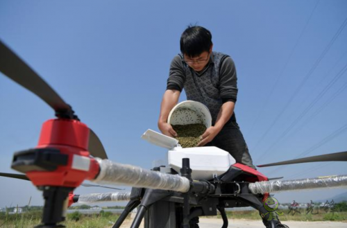 播種施藥一體化&mdash;&mdash;農業無人機