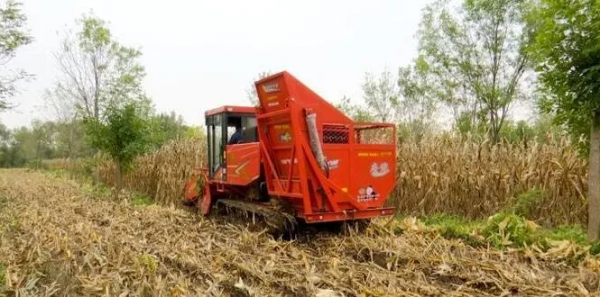 多雨之秋農(nóng)機人各顯神通  盡最大可能確保&ldquo;三秋&rdquo;農(nóng)機化生產(chǎn)