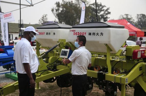 &ldquo;中國農技&rdquo;&ldquo;中國農機&rdquo;&ldquo;中國農場&rdquo;助力非洲農業(yè)發(fā)展