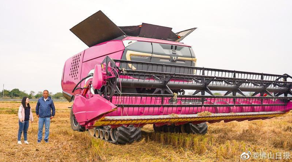 三水南山：&ldquo;巨無霸&rdquo;無人農機，炫酷亮相