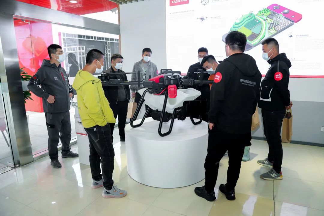 春耕正當(dāng)時(shí):極飛全國(guó)三大直營(yíng)服務(wù)站高位啟航