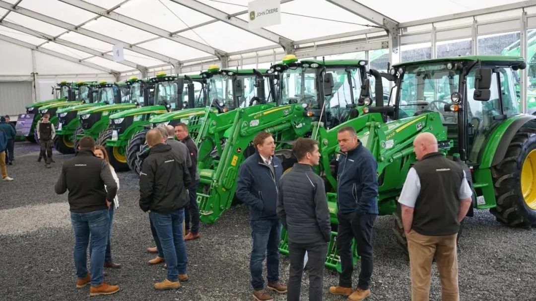 農(nóng)機(jī)三巨頭一季度業(yè)績(jī)表明,行業(yè)仍充滿(mǎn)活力 農(nóng)機(jī)三巨頭一季度業(yè)績(jī)表明,行業(yè)仍充滿(mǎn)活力